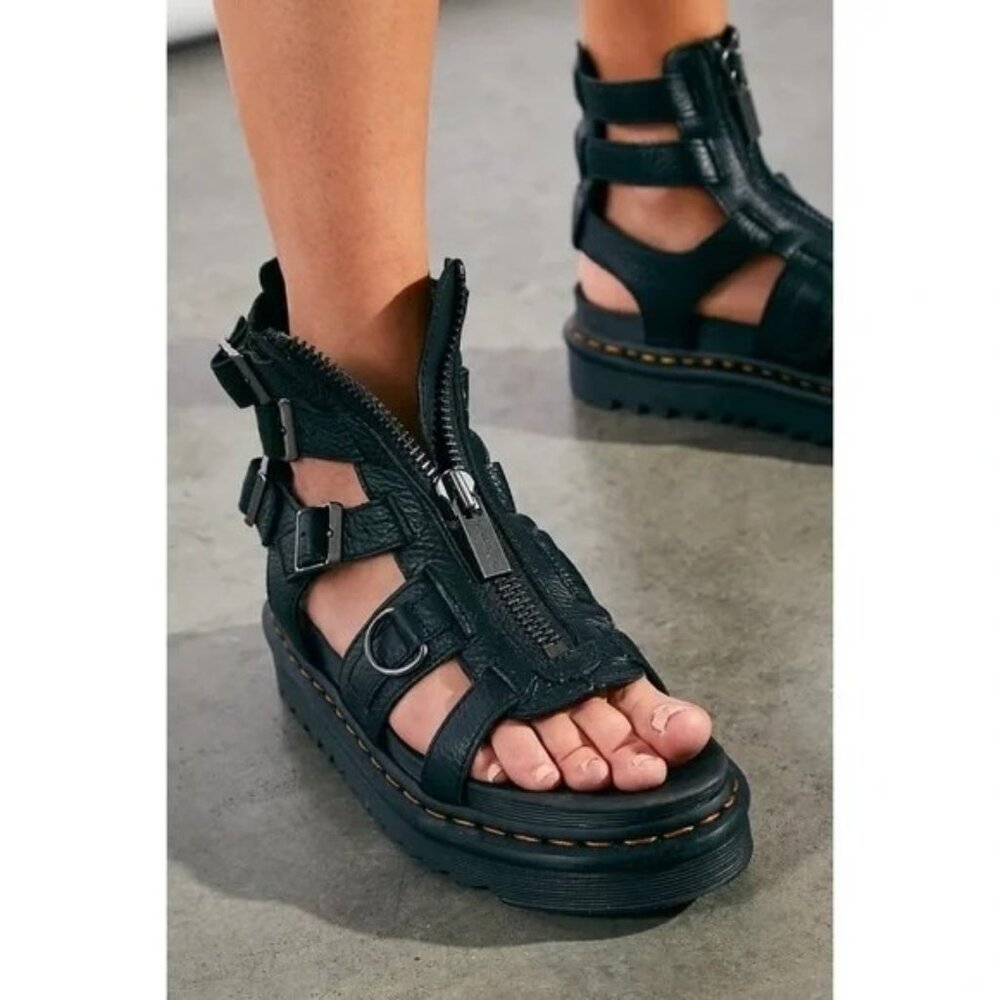 Black Women's Chunky Gladiator Sandals with Zipper
